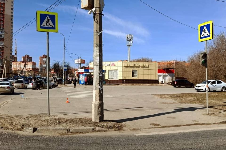 В Волгограде на тротуаре насмерть сбили 62-летнюю женщину